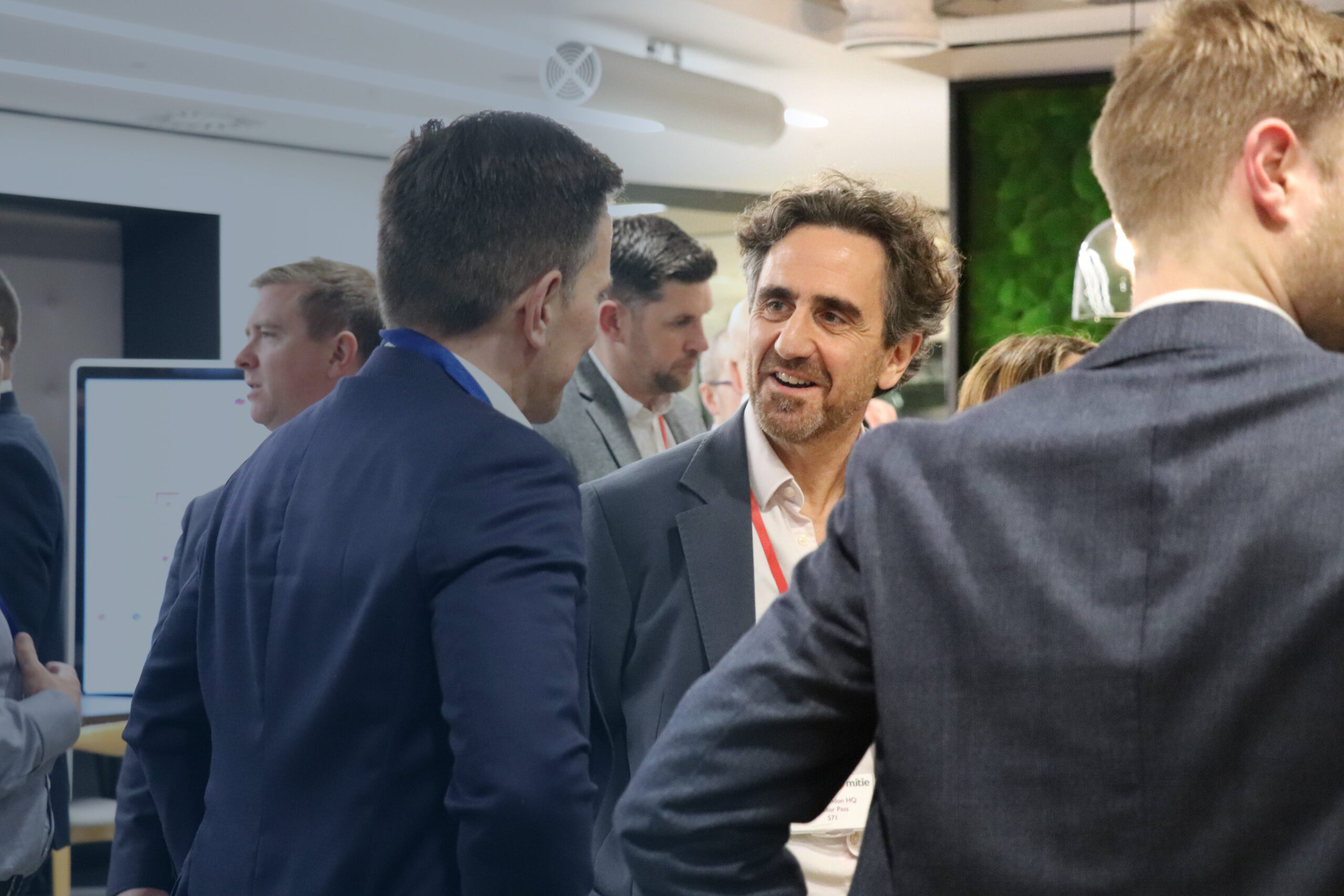 We Are Advisors And Fundraisers Specialised In Net Zero Transition, With A Unique Blend Of Skills